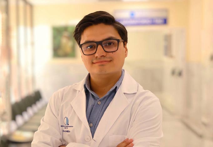 Dr. Nicolas Almeida